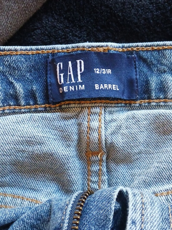 Gap Jeans - Picture 7 of 8